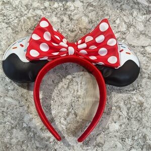 Loungefly Minnie Sprinkles ears